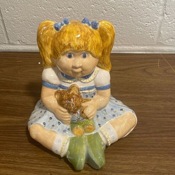 Cabbage Patch Doll Sculpture - Picture 1 of 7